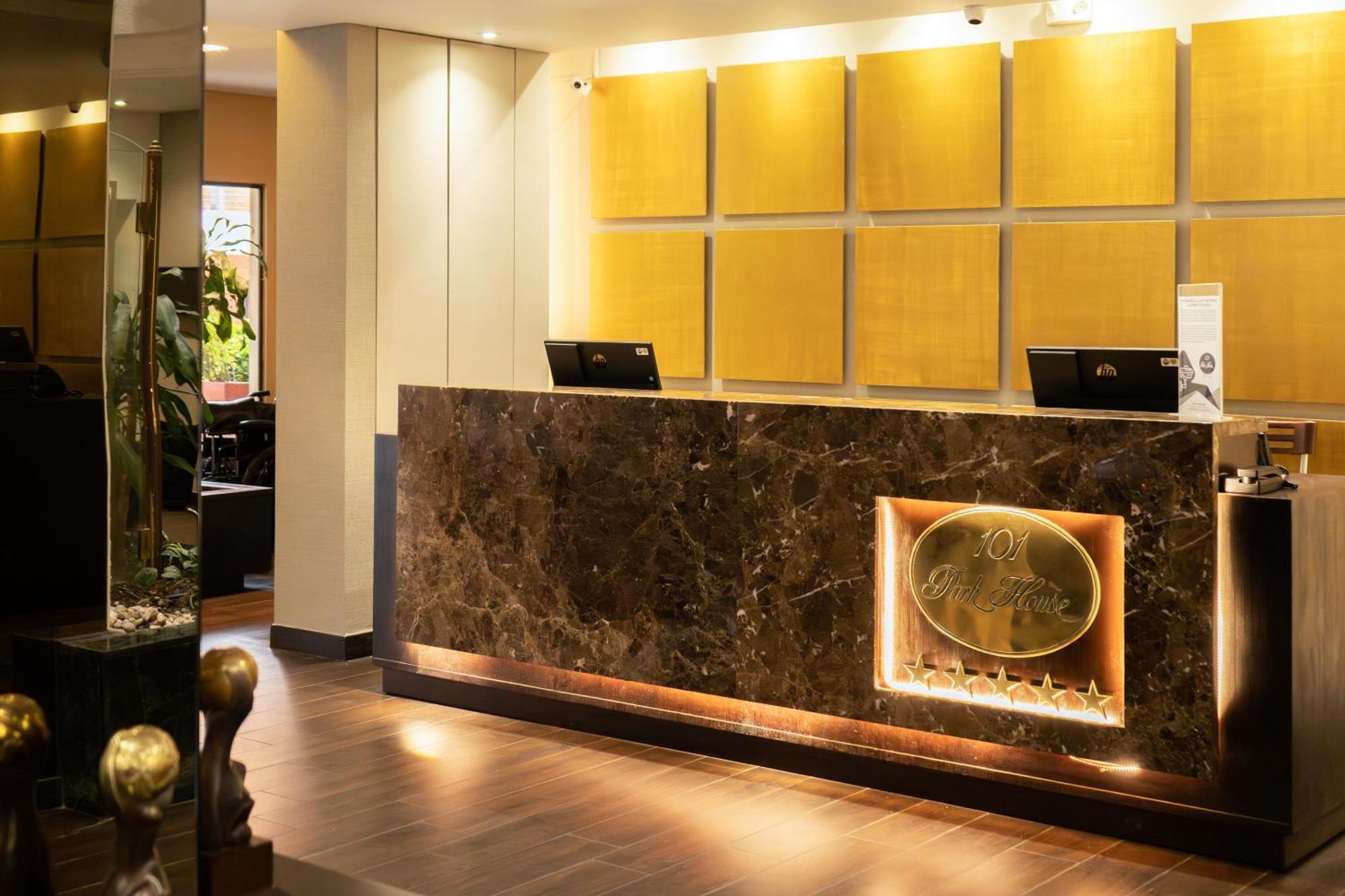 Hotel 101 Park House Bogotá Dış mekan fotoğraf
